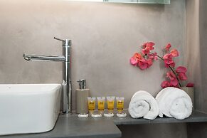 Alessios Mykonian Downtown Houses