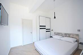 Orange Lux Apartments