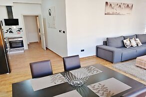 Orange Lux Apartments