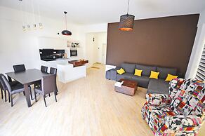 Orange Lux Apartments