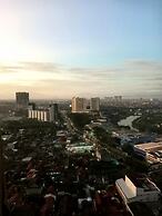 Treepark City Apartement by Echa