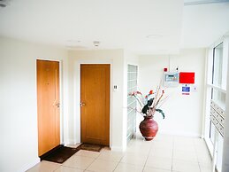 Stunning Holiday Stay With Free Gym and Parking