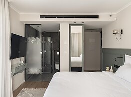 Jo Hotel