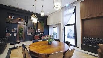 Jo Hotel