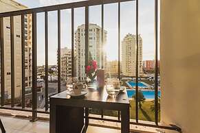 Inviting 2-bed Apartment in Armação de Pêra