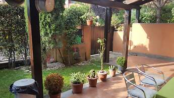 Luxury 3-bedrooms Villa Near the sea in Rome