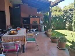 Luxury 3-bedrooms Villa Near the sea in Rome