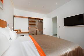 Beach Residences Caroline