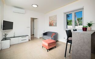 Beach Residences Caroline