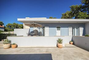 Beach Residences Caroline