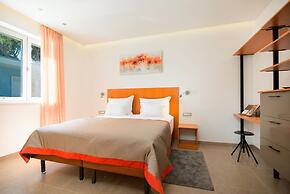 Beach Residences Caroline