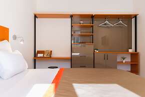 Beach Residences Caroline