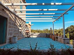 Authentic Villa With Terrace- Complete Privacy