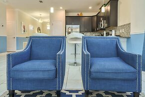 Luxurious, Grand Home, Themed Bedrooms and Large Pool Area #8cg099