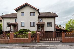 Family House Poreba Cracow by Renters