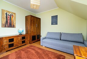 Family House Poreba Cracow by Renters