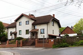 Family House Poreba Cracow by Renters