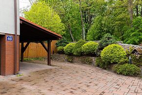 Family House Poreba Cracow by Renters