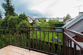 Family House Poreba Cracow by Renters