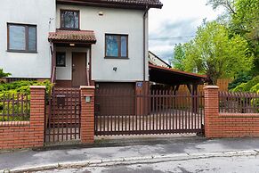 Family House Poreba Cracow by Renters