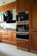 Family House Poreba Cracow by Renters