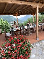 Welcome to Lush Tuscany and Beautiful Villa Adriano