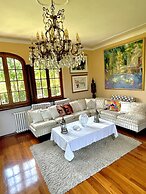 Welcome to Lush Tuscany and Beautiful Villa Adriano