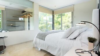 Villa Prestigia With Private Pool And Sea View