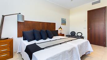 Villa Prestigia With Private Pool And Sea View