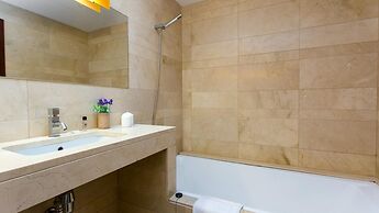 Villa Prestigia With Private Pool And Sea View