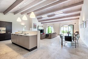 Villa Aquila on two Floors - Cignella Resort Tuscany
