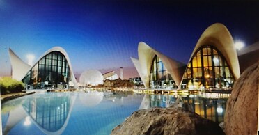 Duplex Near Center Wifi