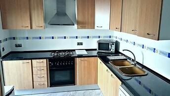 Duplex Near Center Wifi