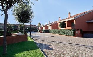 Long Stay Monthly Cheap Apartment With Backyard Garden