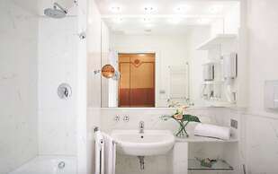 Long Stay Monthly Cheap Apartment With Backyard Garden