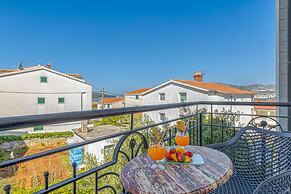 Island Resort Mihaela