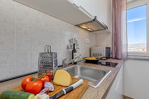 Island Resort Mihaela