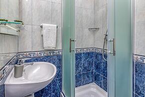 Island Resort Mihaela