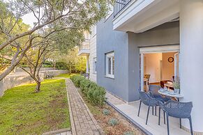 Apartment Matea 220m From the Beach