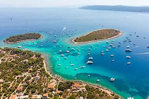 Seaview Apartment Mihaela