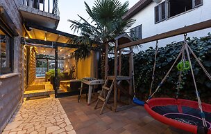 Awesome Home in Vantacici With Jacuzzi, Sauna and Wifi