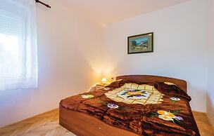Nice Home in Supetarska Draga With Wifi and 3 Bedrooms
