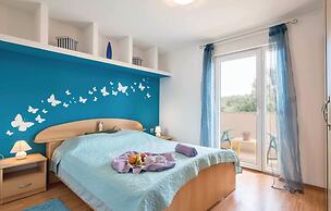 Stunning Home in Liznjan With Wifi and 1 Bedrooms