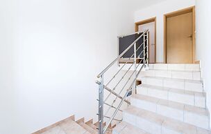 Beautiful Home in Vidalici With Wifi and 1 Bedrooms