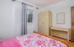 Stunning Home in Malinska With Wifi and 2 Bedrooms