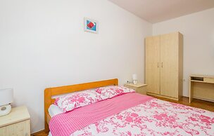 Stunning Home in Malinska With Wifi and 2 Bedrooms