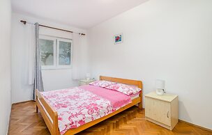 Stunning Home in Malinska With Wifi and 2 Bedrooms