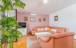 Stunning Home in Malinska With Wifi and 2 Bedrooms