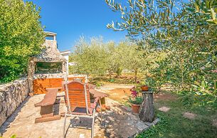 Stunning Home in Malinska With Wifi and 2 Bedrooms