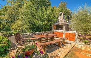 Stunning Home in Malinska With Wifi and 2 Bedrooms